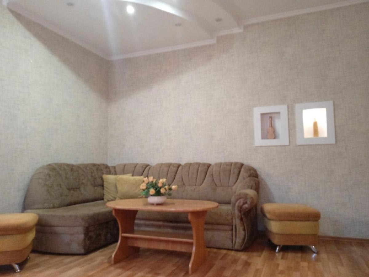 Apartment On Vasilka 4 Hrodna Eksteriør billede